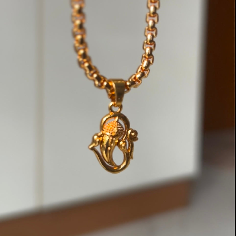 Ganapati Strong & Smooth Chain Pendant