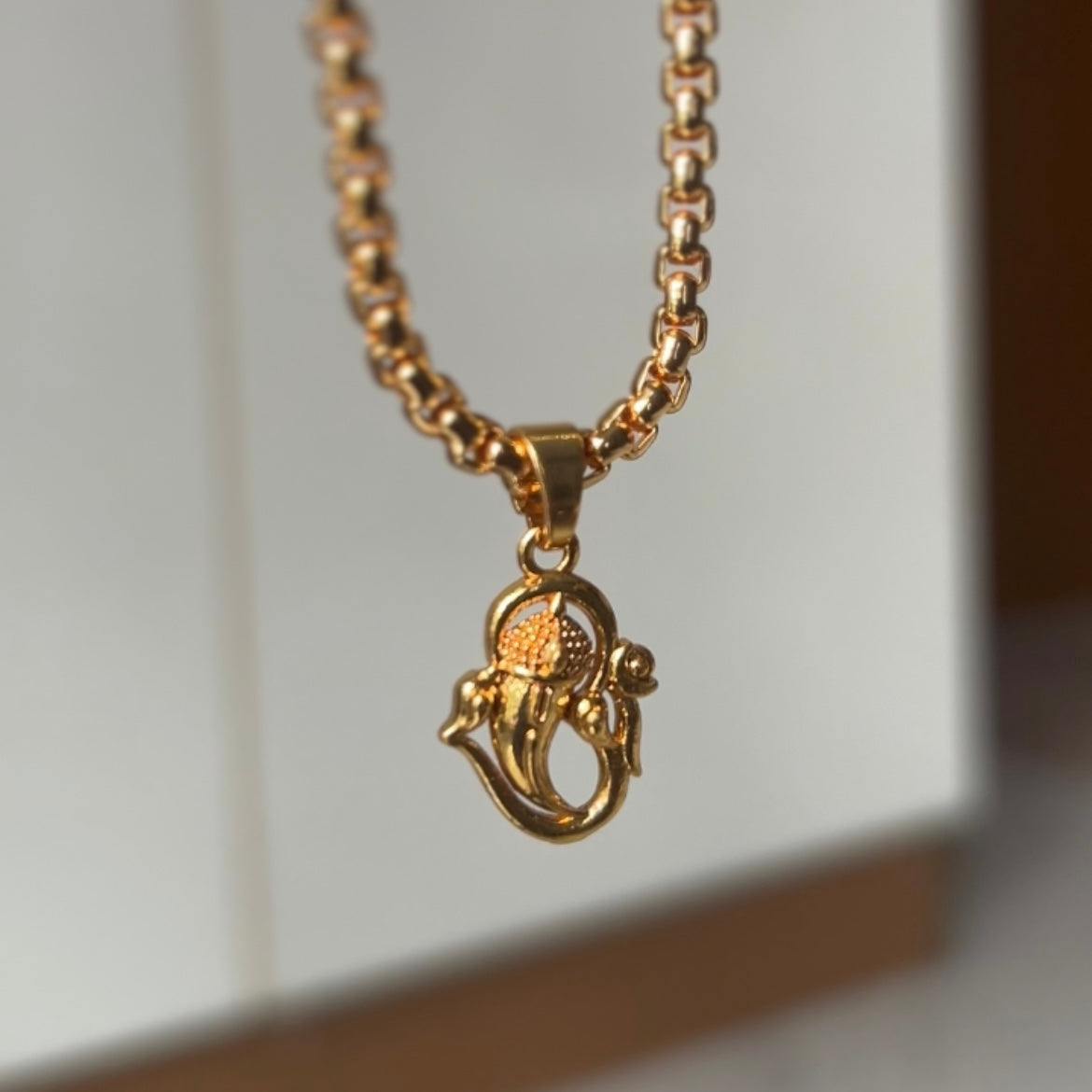Ganapati Strong & Smooth Chain Pendant