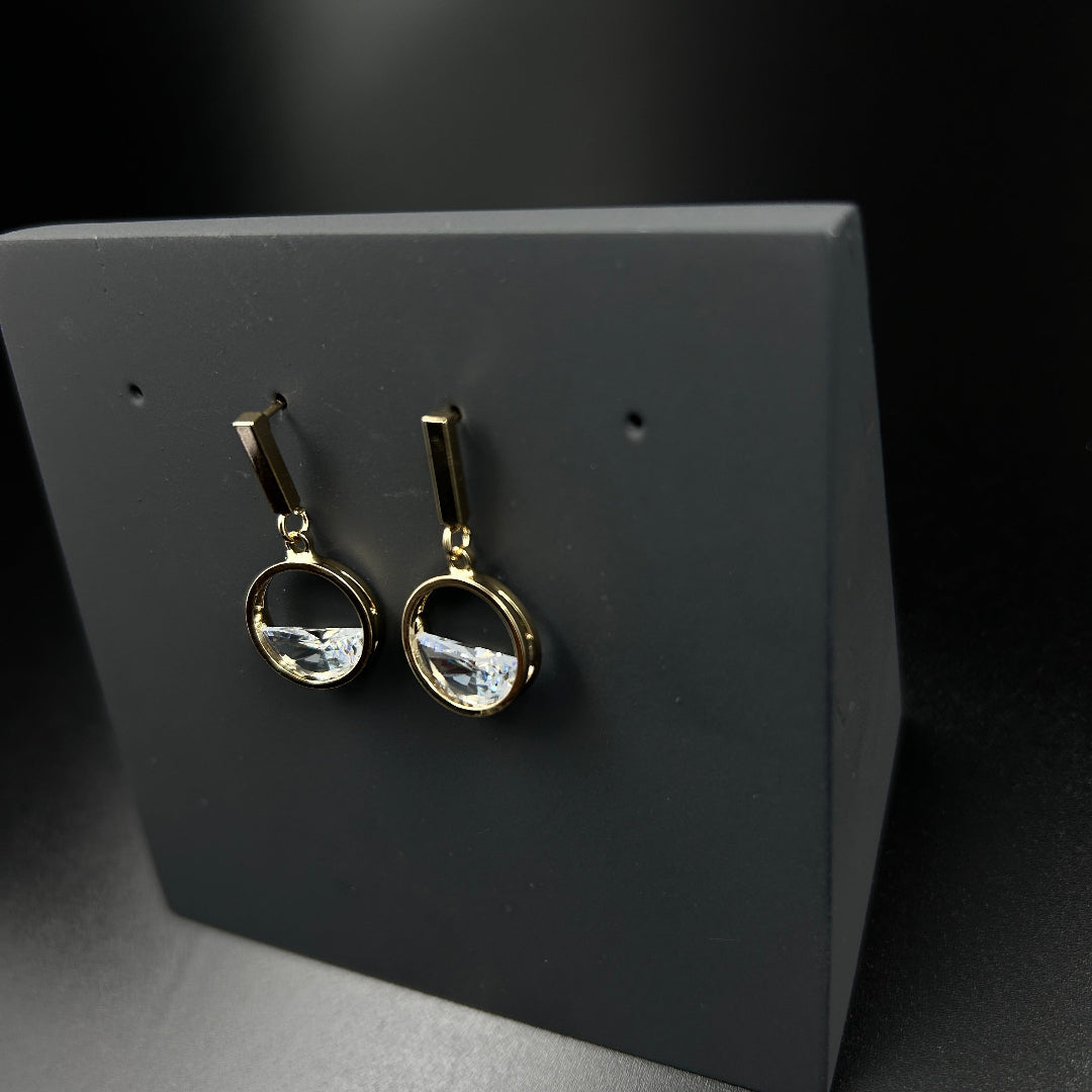 Dew Drop in Circle Stylish Modern Earrings