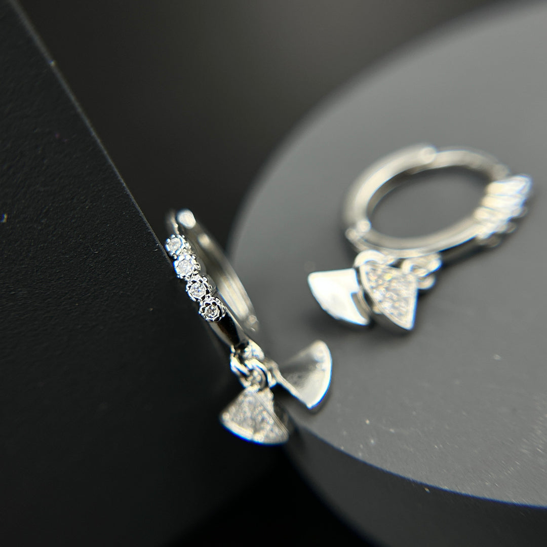 Trendy Premium Shiny Feather Earrings
