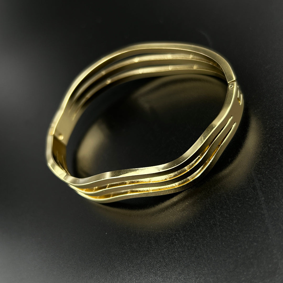 Royal Layers Unique Premium Bracelet