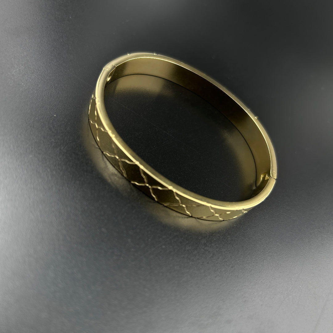 Bold Wide Royal Premium Bracelet