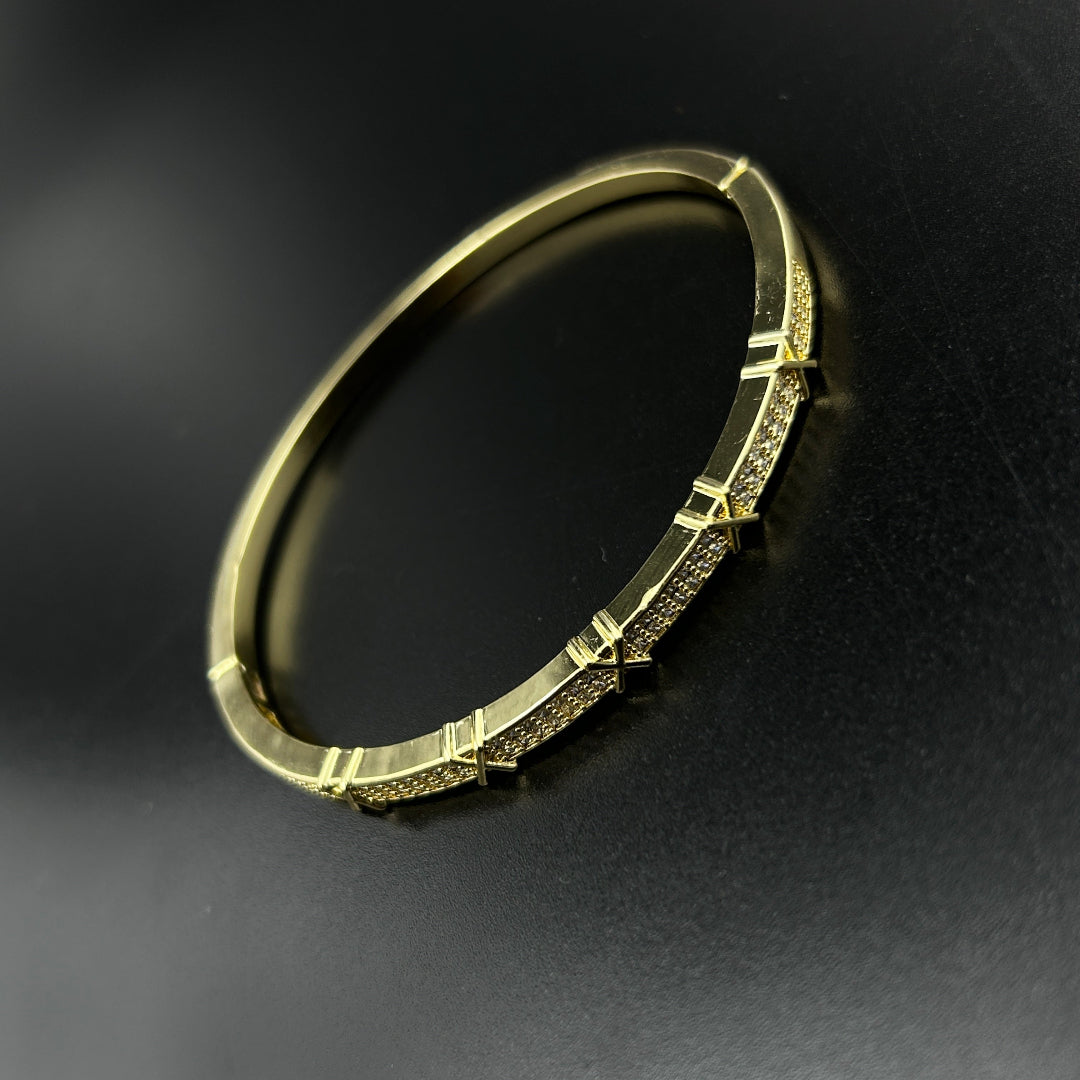 Single Roman Unique Premium Bracelet