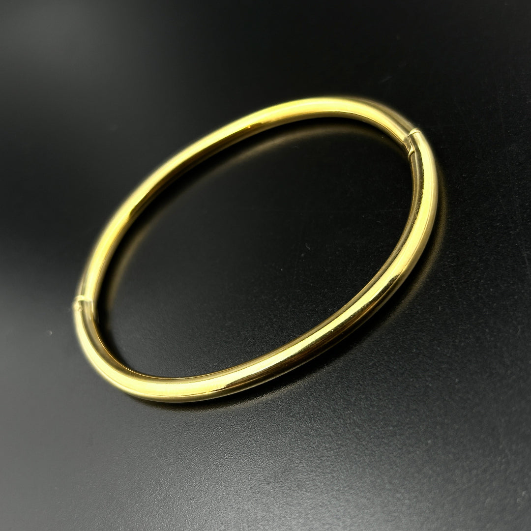 Round Gold Polish Premium Minimalistic Bracelet