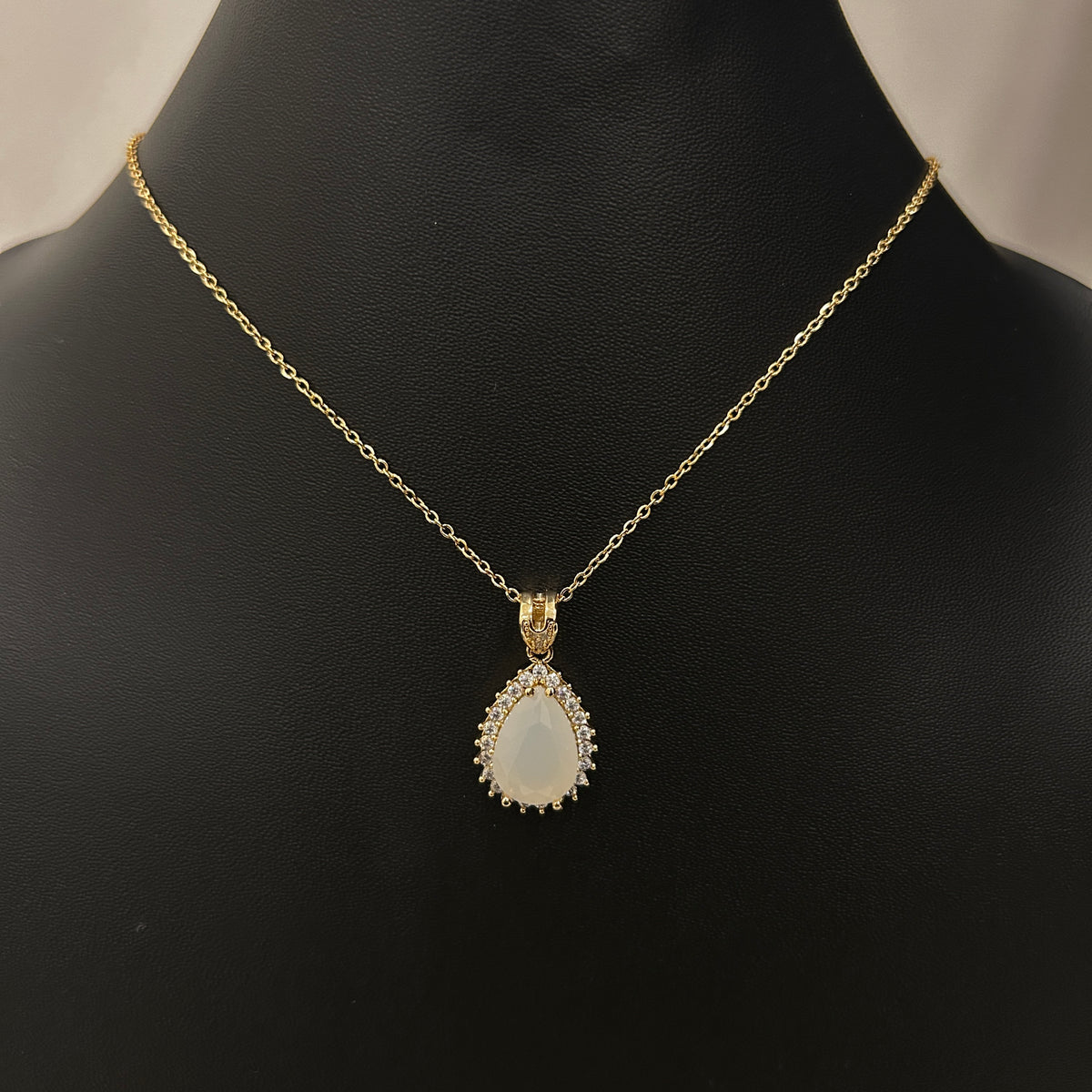 White Stone Premium Modern Necklace
