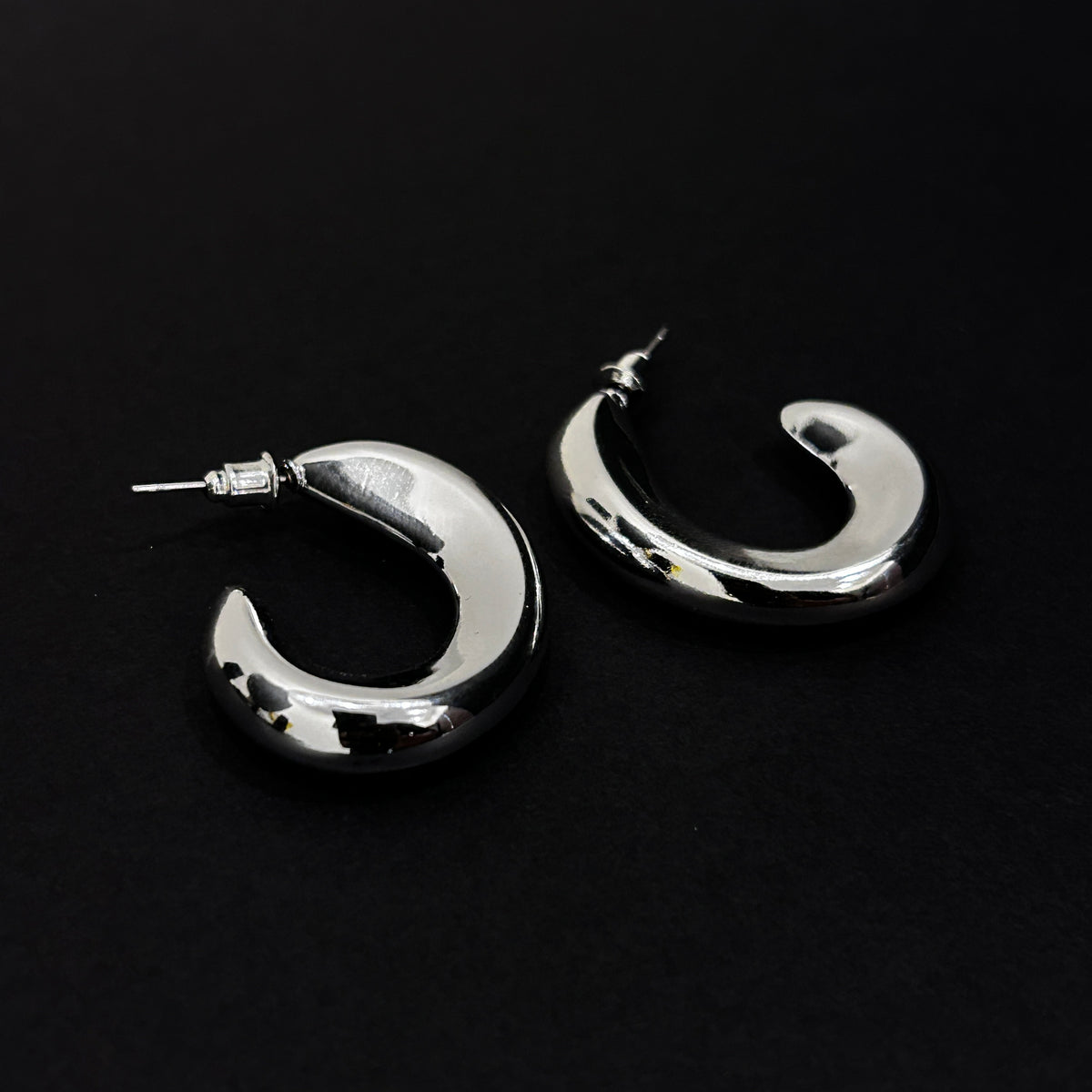 Stylish Modern Earrings Silver Color