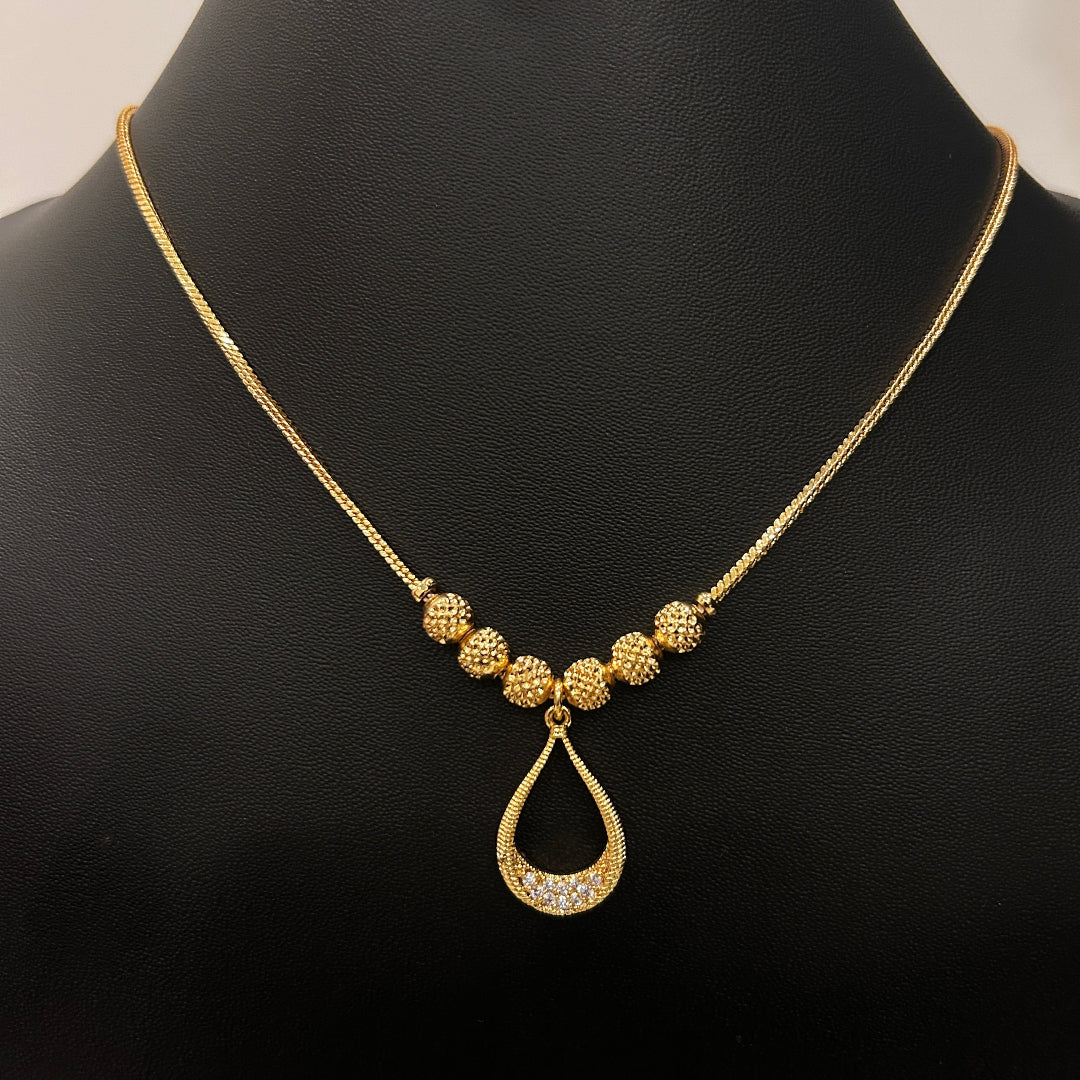 Modern Big Drop Shape Premium Necklace