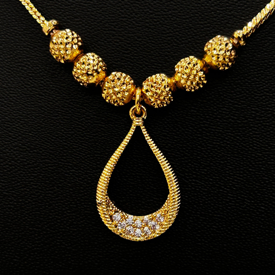 Modern Big Drop Shape Premium Necklace
