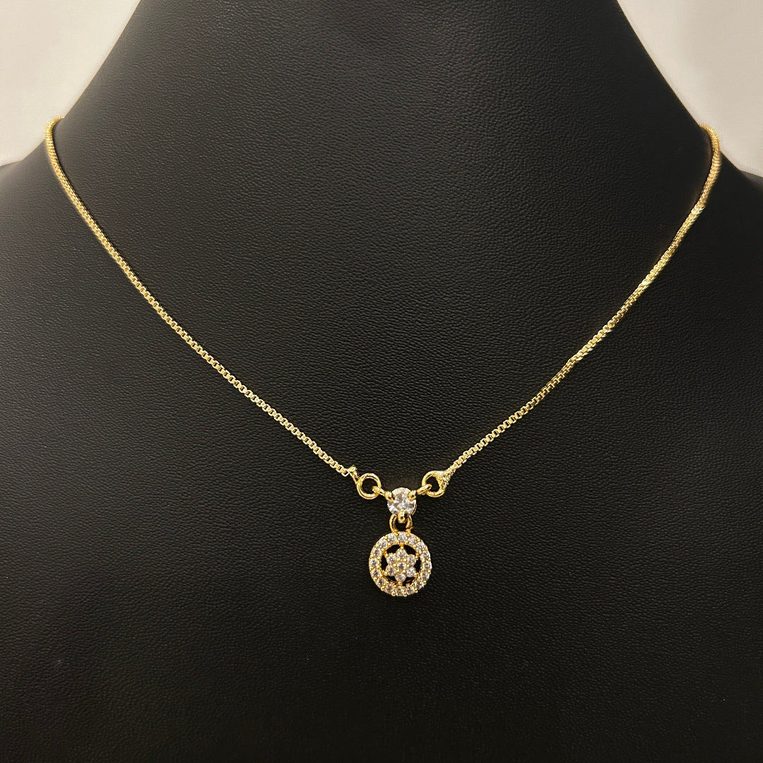 Elegant Round Diamond Style Necklace