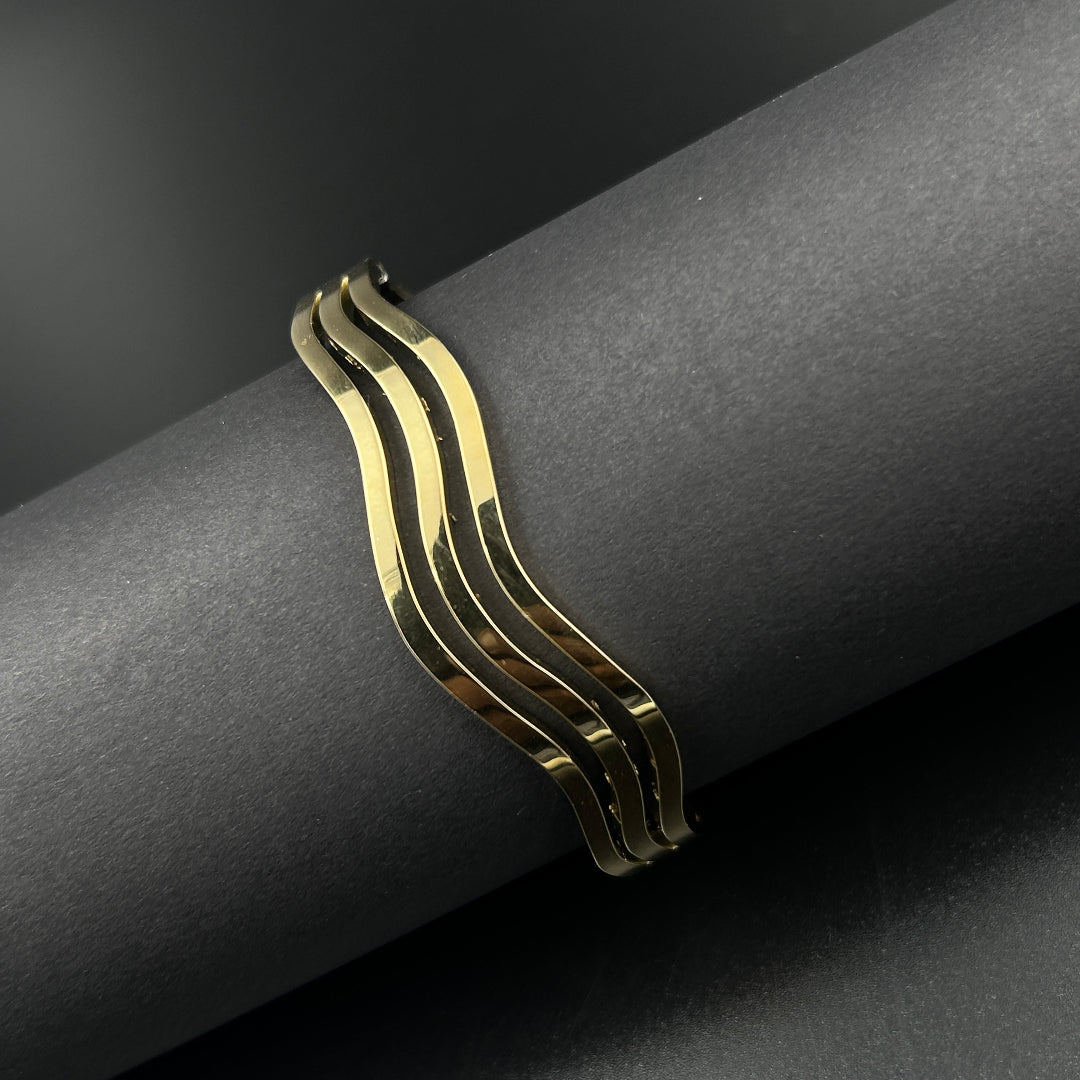 Royal Layers Unique Premium Bracelet