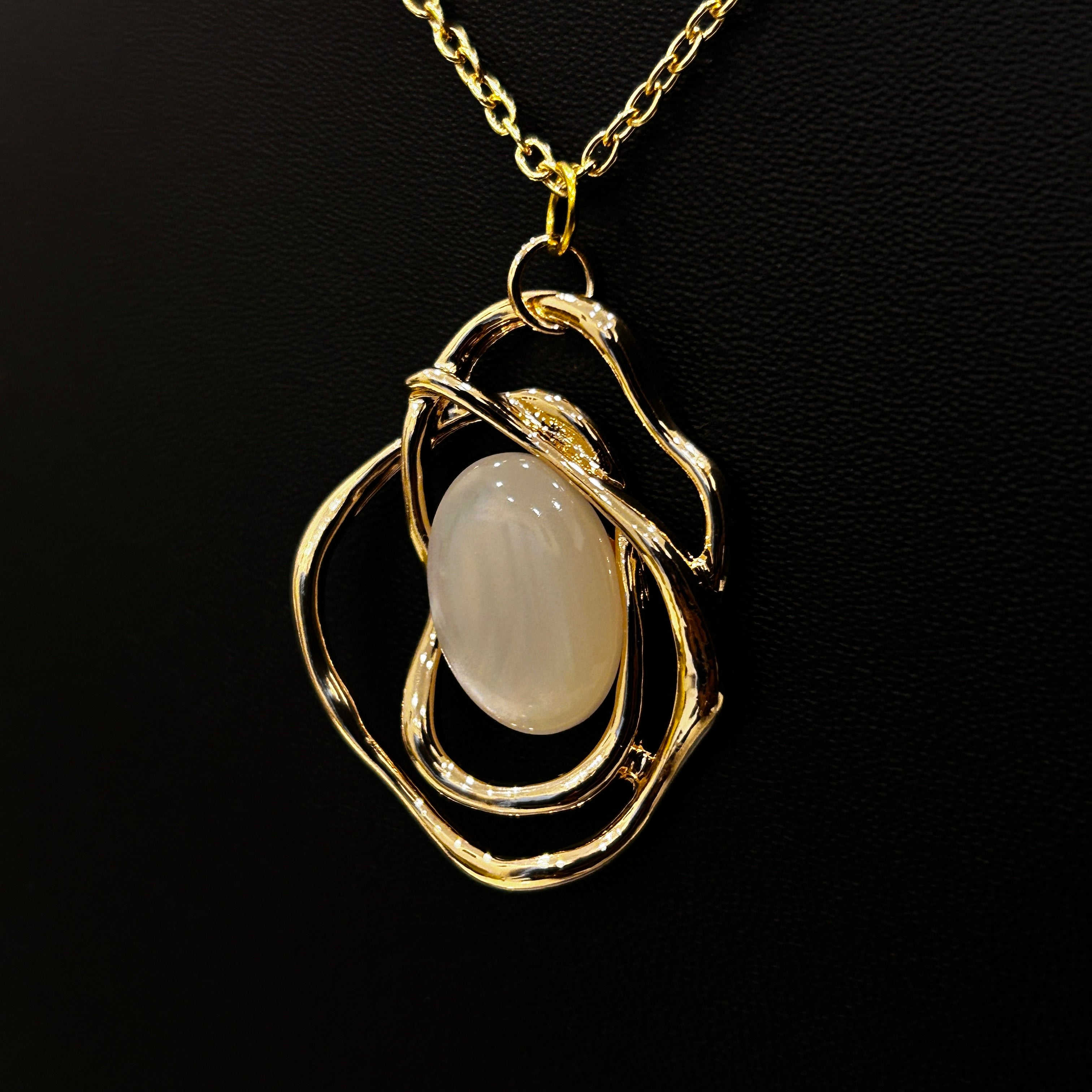 Modern Pendant with Chain Gold Color